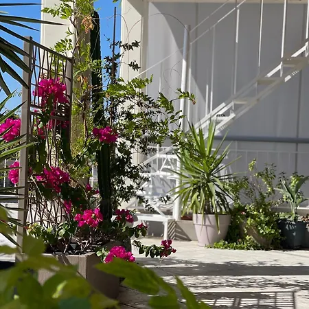 Apartment Serenity By The Breeze *