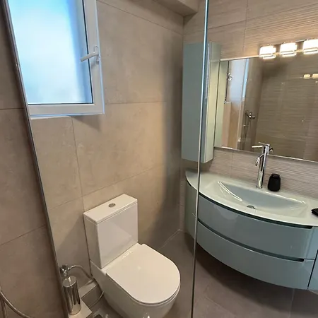 Apartment Serenity By The Breeze Kalamata