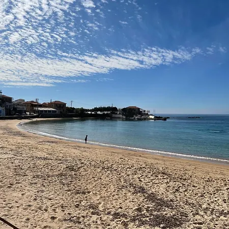 Serenity By The Breeze Appartamento Kalamata